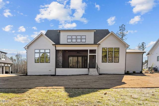 35 Chestnut Oak Drive, Youngsville, NC 27596