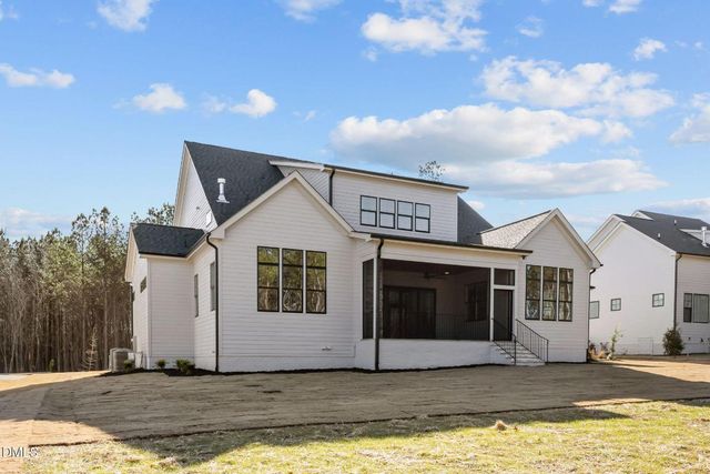 35 Chestnut Oak Drive, Youngsville, NC 27596