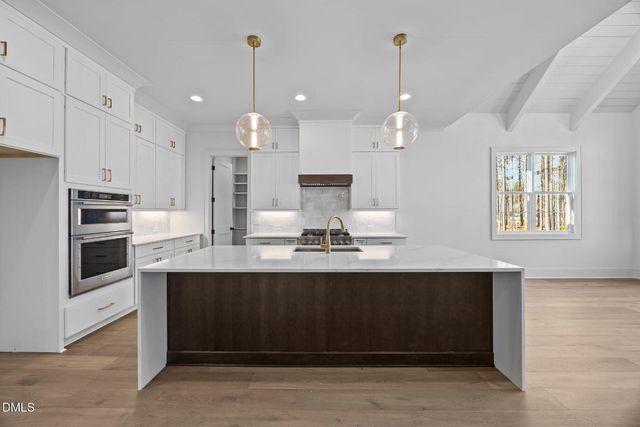 35 Chestnut Oak Drive, Youngsville, NC 27596