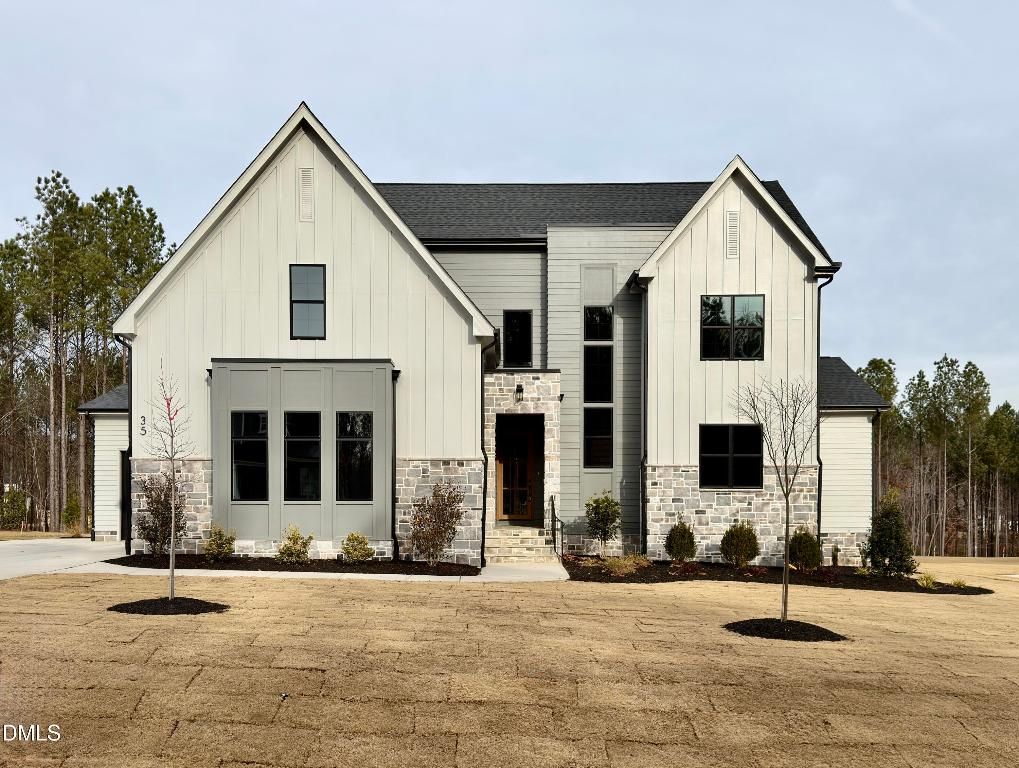 35 Chestnut Oak Drive, Youngsville, NC 27596