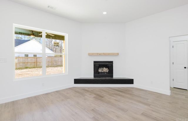 1019 Grand Avenue, Benton, AR 72015