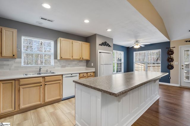 146 Brookhill Place, Mauldin, SC 29662