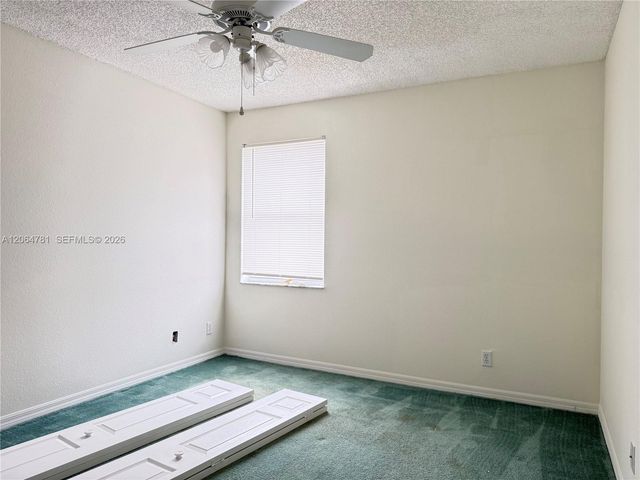 18414 NW 9th St, Pembroke Pines, FL 33029