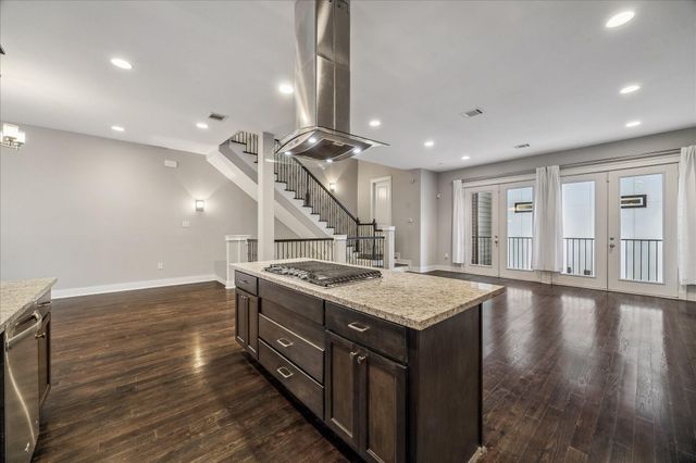 608 W 28th Street B, Houston, TX 77008