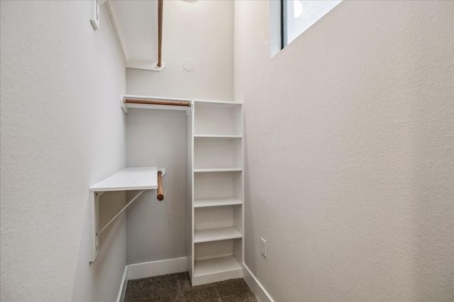 608 W 28th Street B, Houston, TX 77008