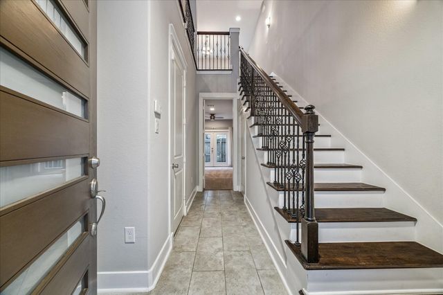 608 W 28th Street B, Houston, TX 77008