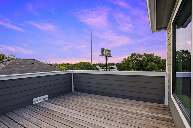608 W 28th Street B, Houston, TX 77008