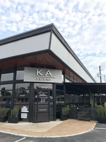 608 W 28th Street B, Houston, TX 77008