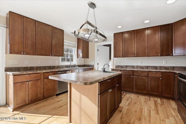 133 Crescent Street, Pine Level, NC 27568