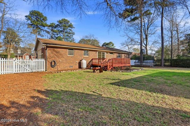 133 Crescent Street, Pine Level, NC 27568