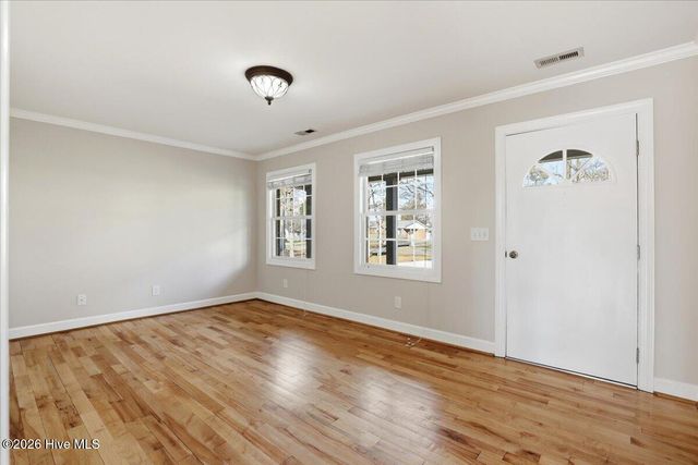 133 Crescent Street, Pine Level, NC 27568