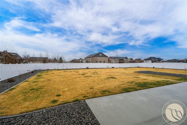 2522 Hunter Hall STREET, Billings, MT 59106