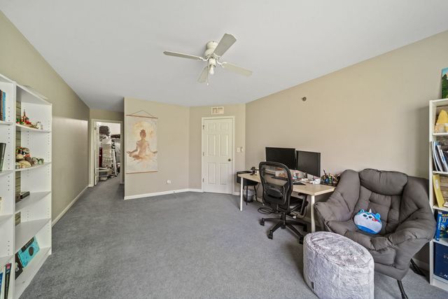 8132 Concord Lane E, Justice, IL 60458