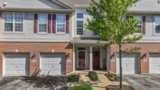 8132 Concord Lane E, Justice, IL 60458