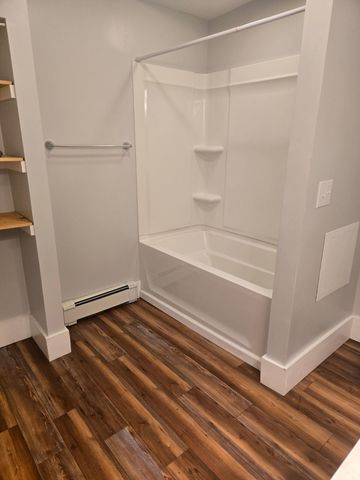 12 Middle Street, Lancaster, NH 03584