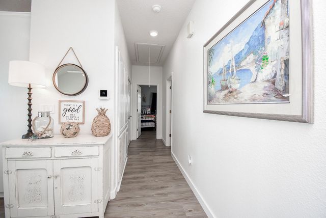 1504 W Bayshore Drive, Palacios, TX 77465