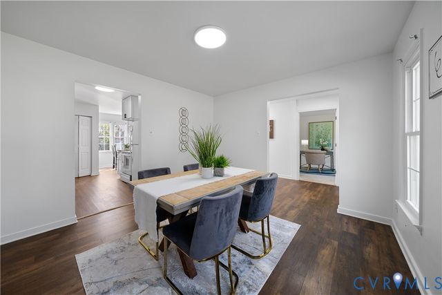 8414 Whirlaway Dr, Midlothian, VA 23112