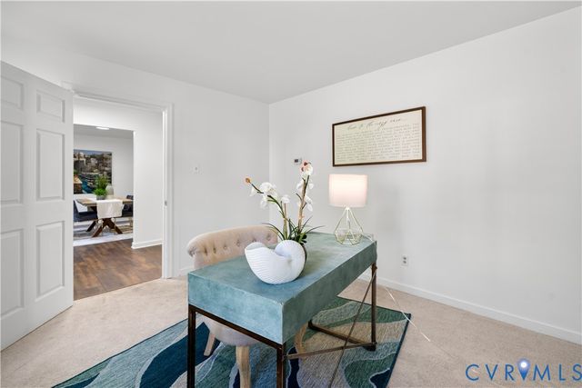 8414 Whirlaway Dr, Midlothian, VA 23112