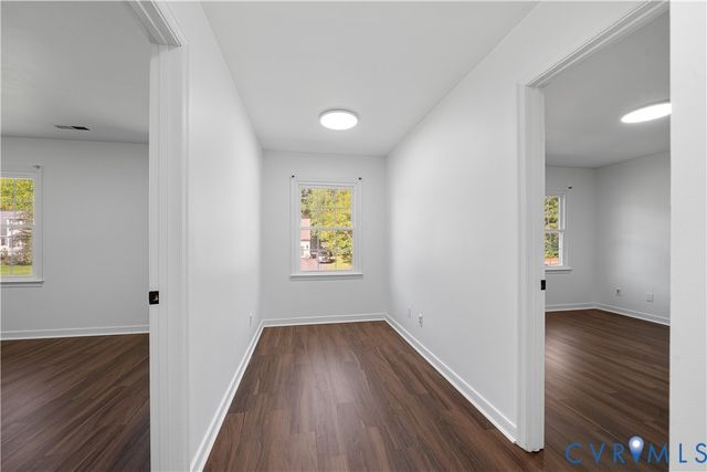 8414 Whirlaway Dr, Midlothian, VA 23112