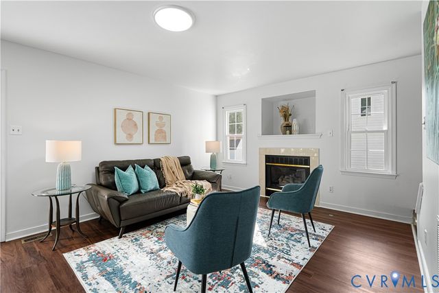 8414 Whirlaway Dr, Midlothian, VA 23112
