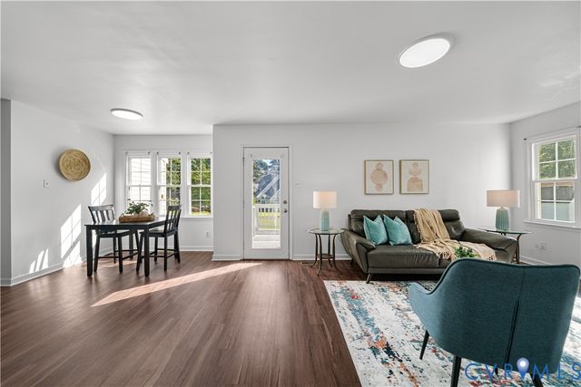 8414 Whirlaway Dr, Midlothian, VA 23112