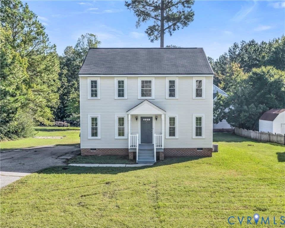 8414 Whirlaway Dr, Midlothian, VA 23112
