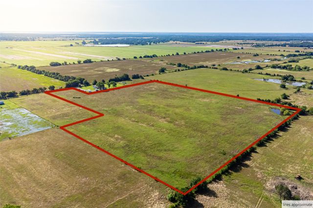 1401 County Road 2230, Ivanhoe, TX 75447