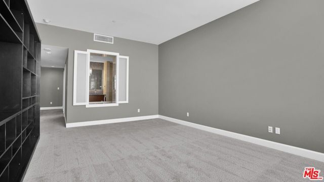 900 W Olympic Boulevard 39C, Los Angeles, CA 90015