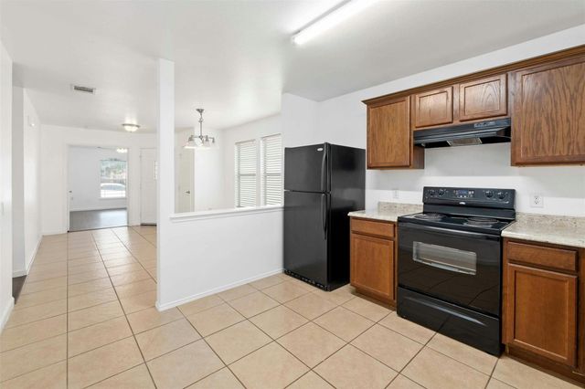 12409 Sky Harbor DR, Del Valle, TX 78617