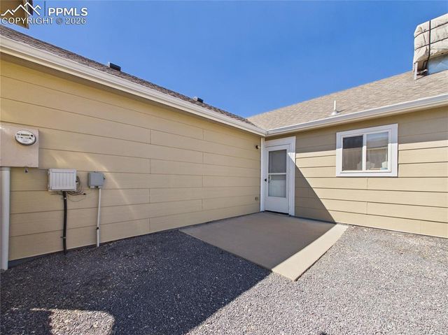 780 S Wolcott Drive, Pueblo, CO 81007