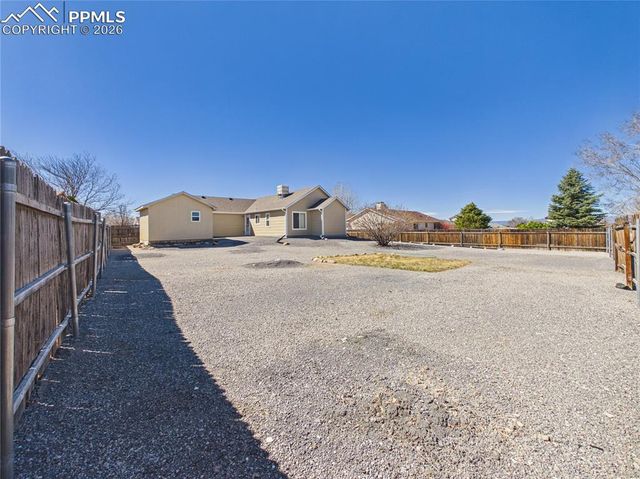 780 S Wolcott Drive, Pueblo, CO 81007