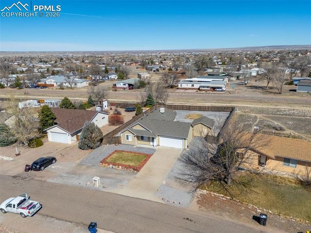 780 S Wolcott Drive, Pueblo, CO 81007