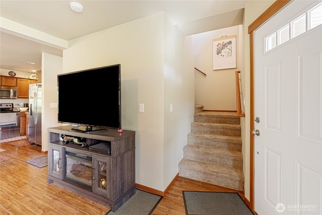 4610 Elmwood Drive, Blaine, WA 98230