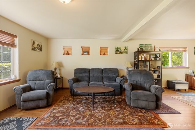 4610 Elmwood Drive, Blaine, WA 98230
