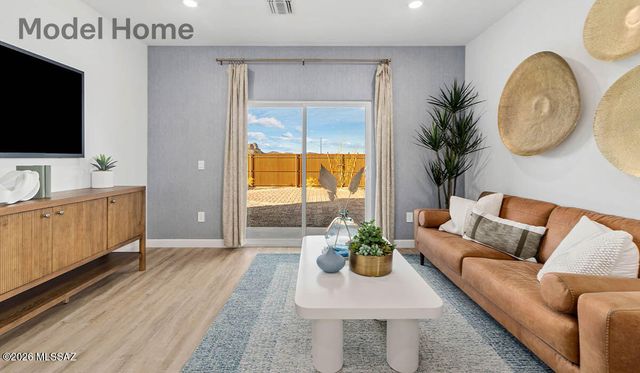 6659 S Sundance Kid Avenue, Tucson, AZ 85746