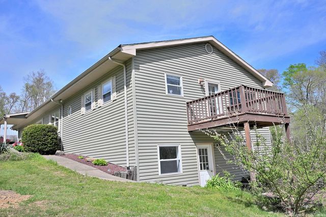 912 E 420 S, Jasper, IN 47546