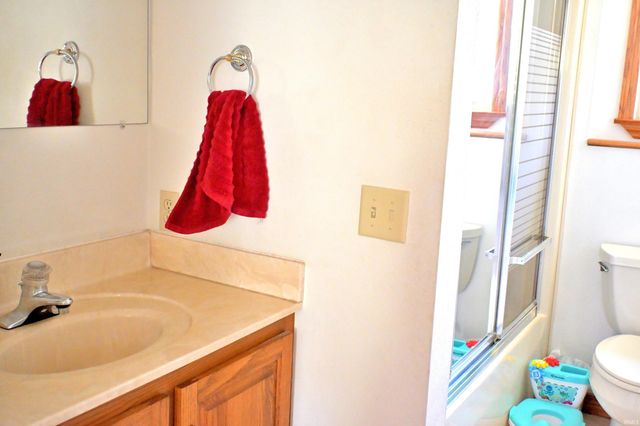 912 E 420 S, Jasper, IN 47546