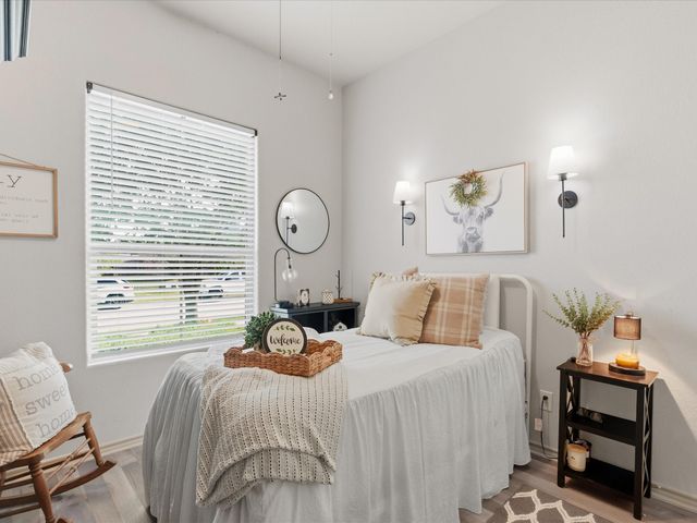 5135 Crystal Lake Avenue, Krum, TX 76249