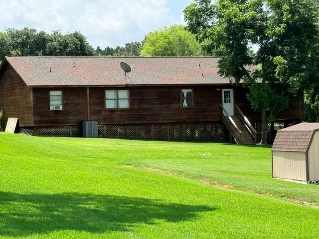 100 Southwood Shores Drive, Coldspring, TX 77331