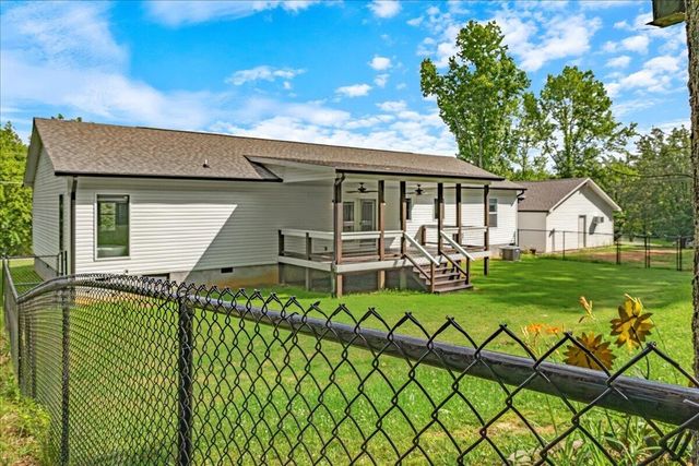 204 County Road 439, Athens, TN 37303
