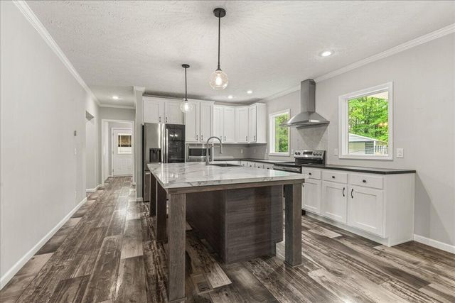 204 County Road 439, Athens, TN 37303