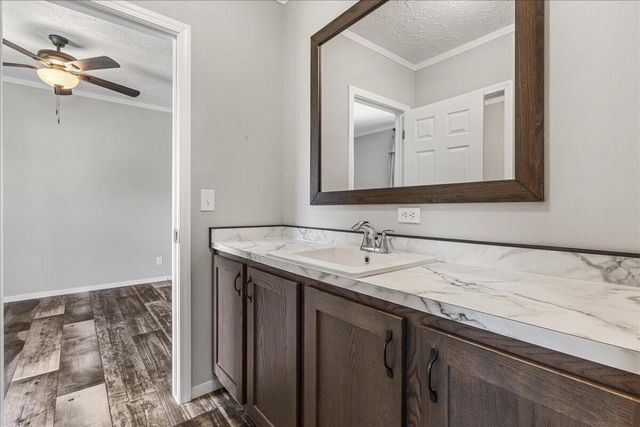 204 County Road 439, Athens, TN 37303