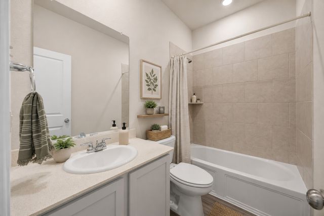 2100 Whispering Sage Boulevard, Royse City, TX 75189