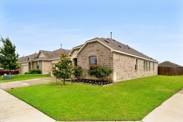 2100 Whispering Sage Boulevard, Royse City, TX 75189