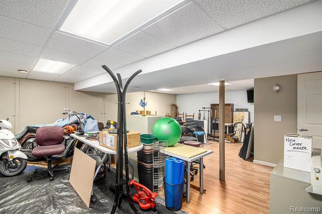 7590 Dixie Highway, Clarkston, MI 48346