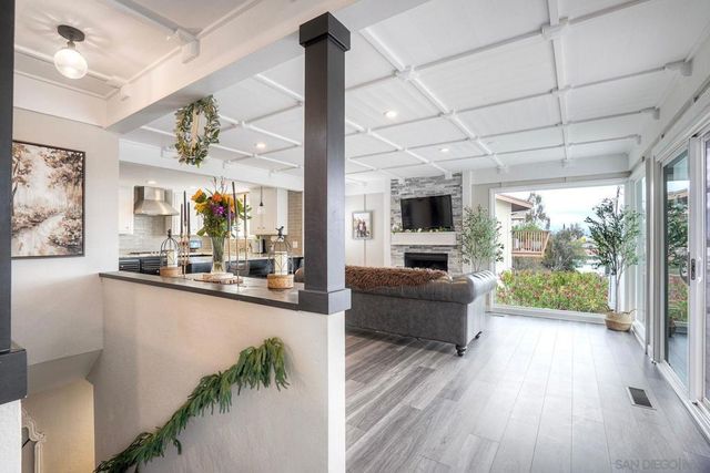4807 Sunrise Valley Dr, El Cajon, CA 92020