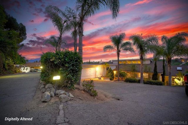 4807 Sunrise Valley Dr, El Cajon, CA 92020