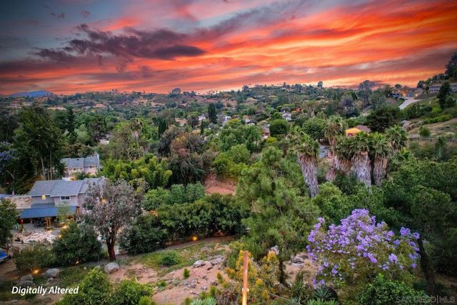 4807 Sunrise Valley Dr, El Cajon, CA 92020