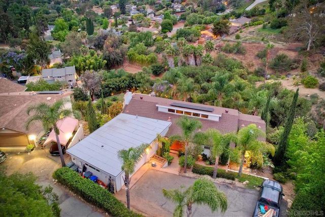 4807 Sunrise Valley Dr, El Cajon, CA 92020