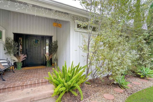 4807 Sunrise Valley Dr, El Cajon, CA 92020